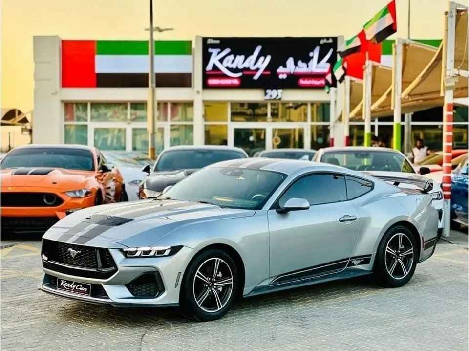 Ford Mustang STANDARD 2024