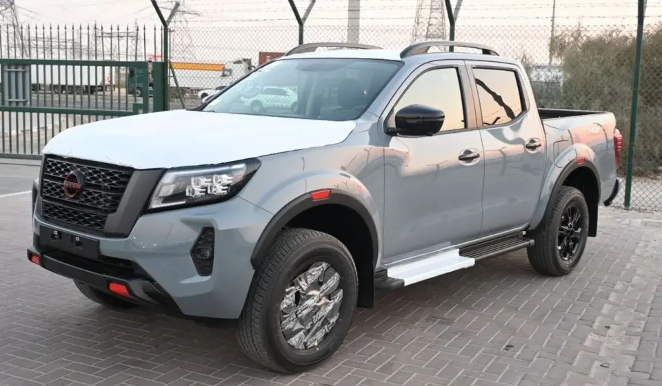 Nissan Navara 2025