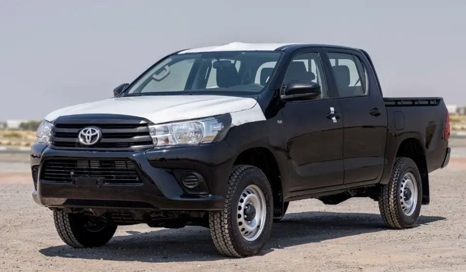 Toyota Hilux DLX 2026