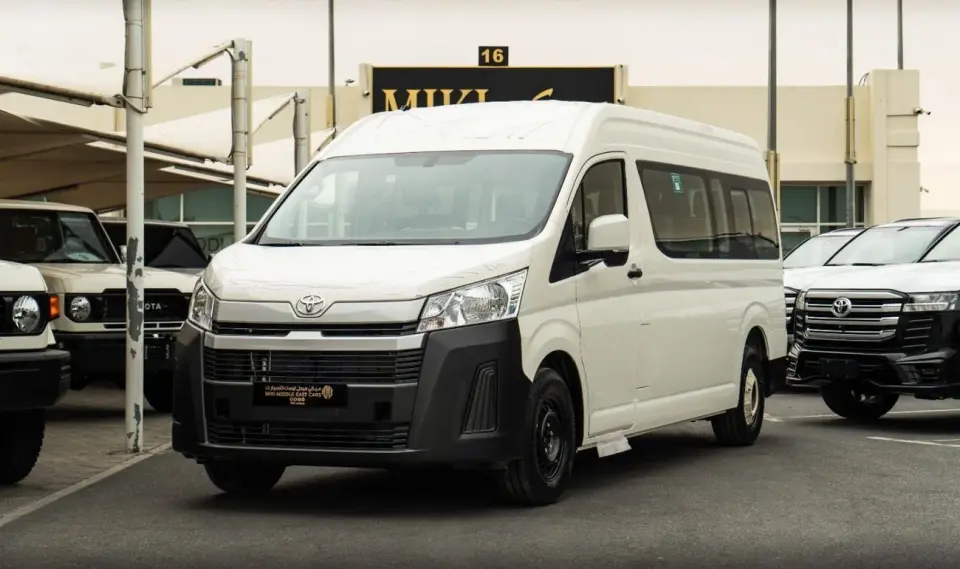 Toyota Hiace DX 2026