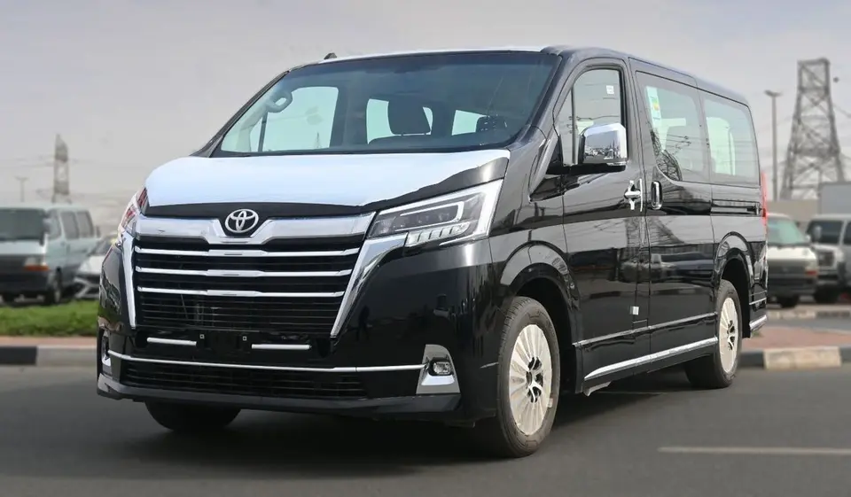 Toyota Granvia PREMIUM 2026