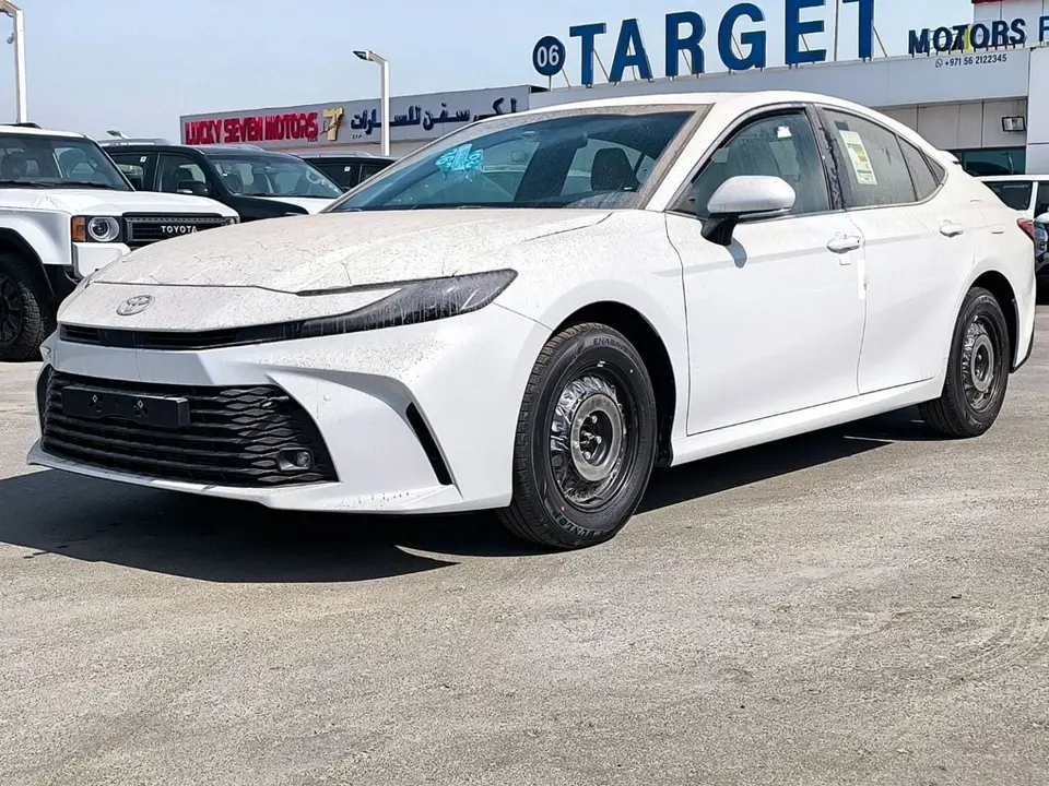 Toyota Camry GLE 2026