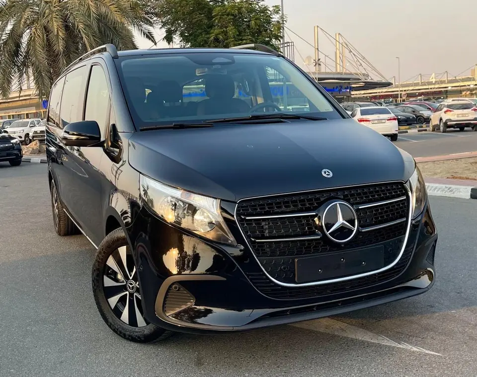 Mercedes-Benz V300 AVANTGARDE 2025