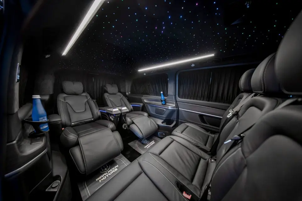 Mercedes-Benz V300 AVANTGARDE 2026