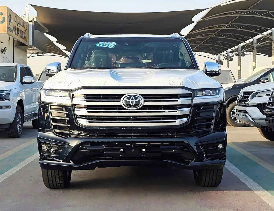 Toyota Land Cruiser VXR 2024