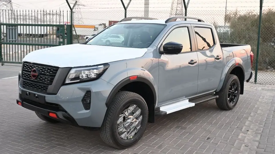 Nissan Navara 2025