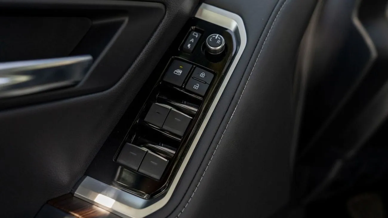 Toyota Land Cruiser VX 2025 — фото 13