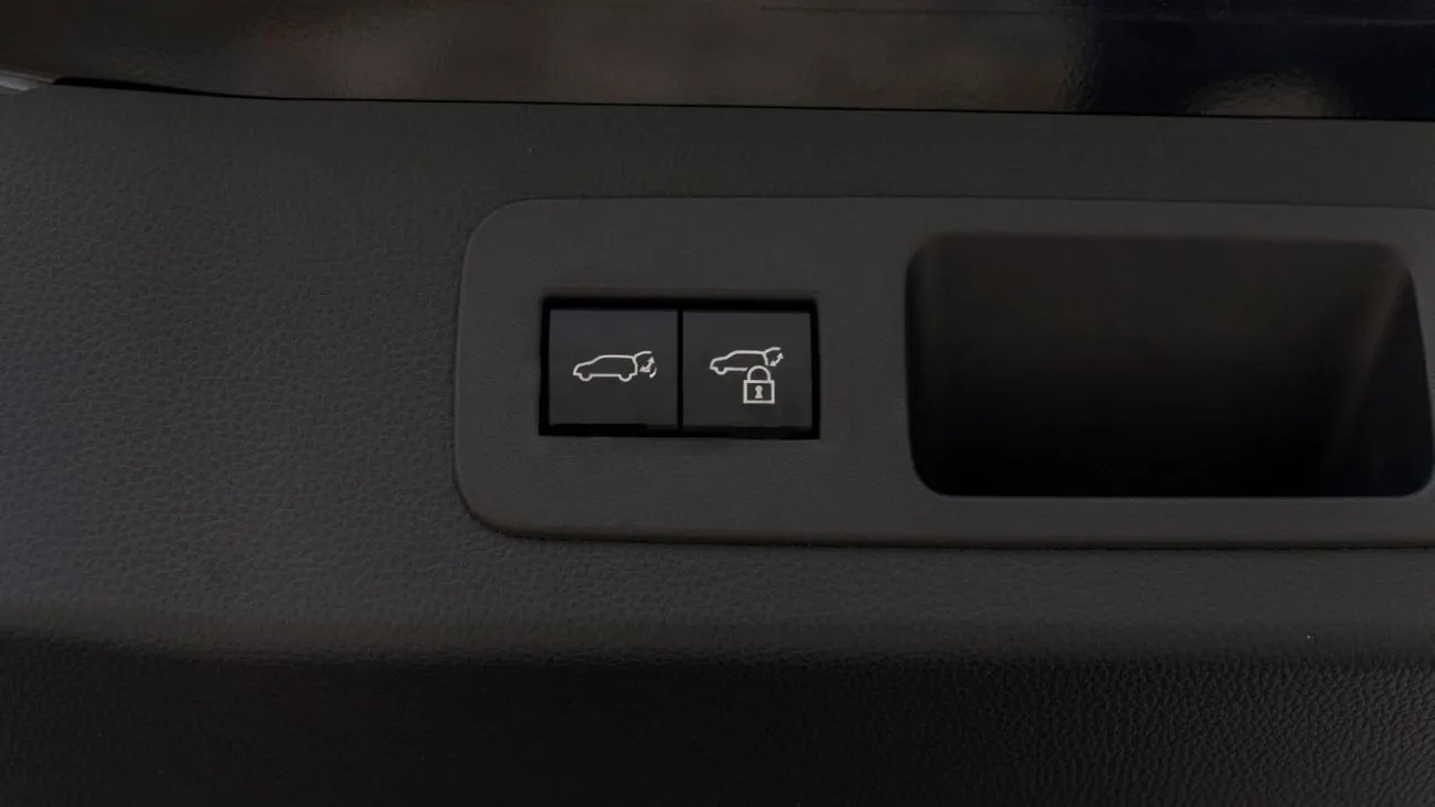 Toyota Land Cruiser VX 2025 — фото 15