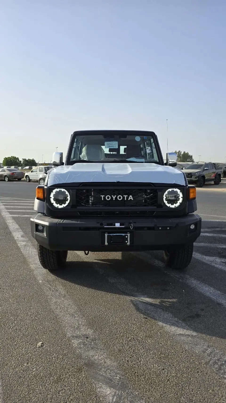 Toyota Land Cruiser 70 LC76 HT VXR 2026