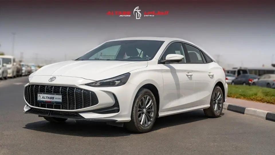 MG 5 LUX 2026