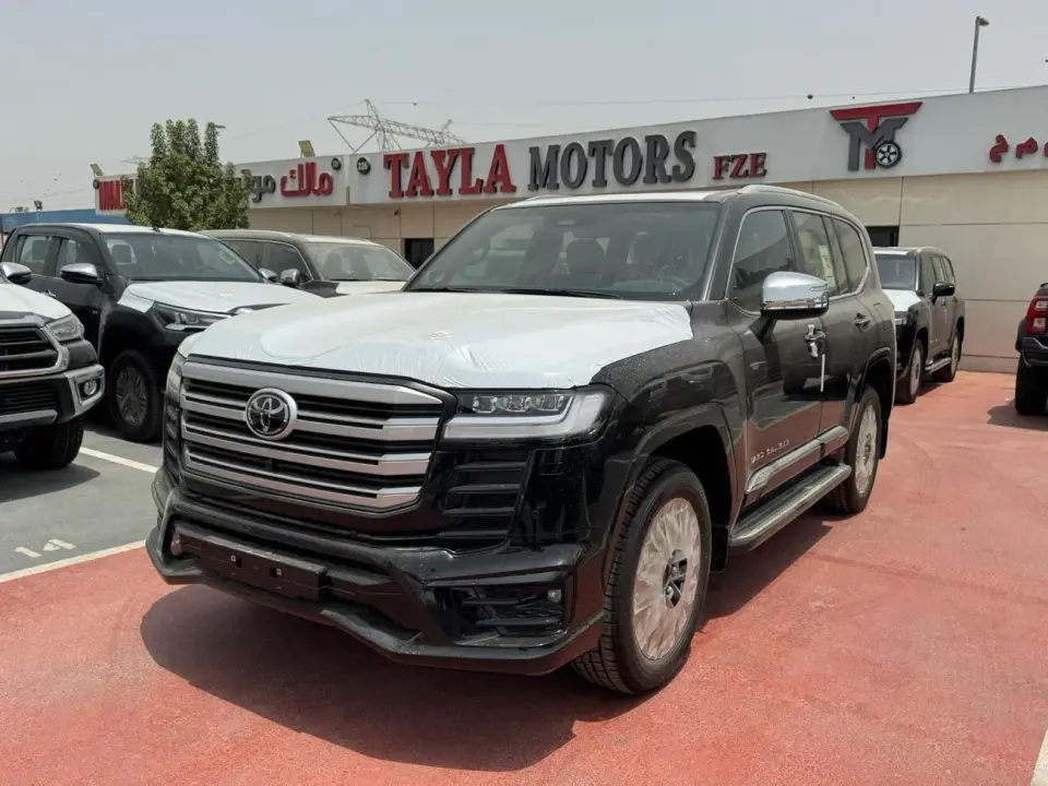 Toyota Land Cruiser VXR 2026