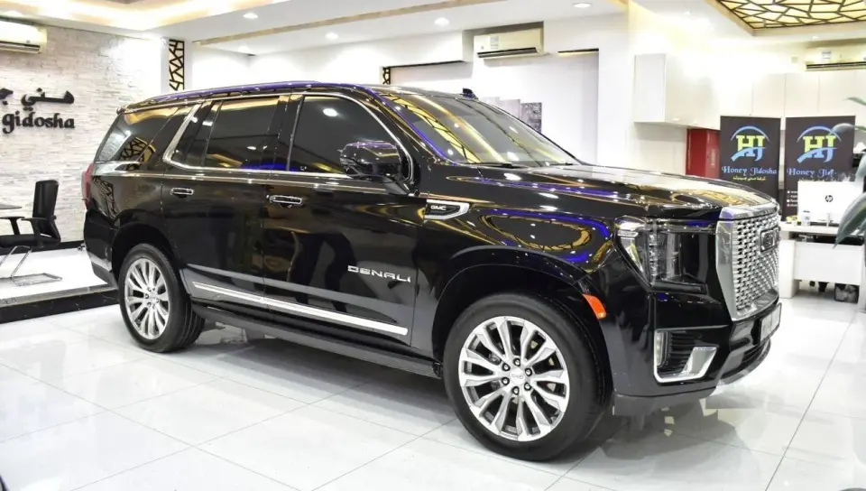 GMC Yukon DENALI 2023