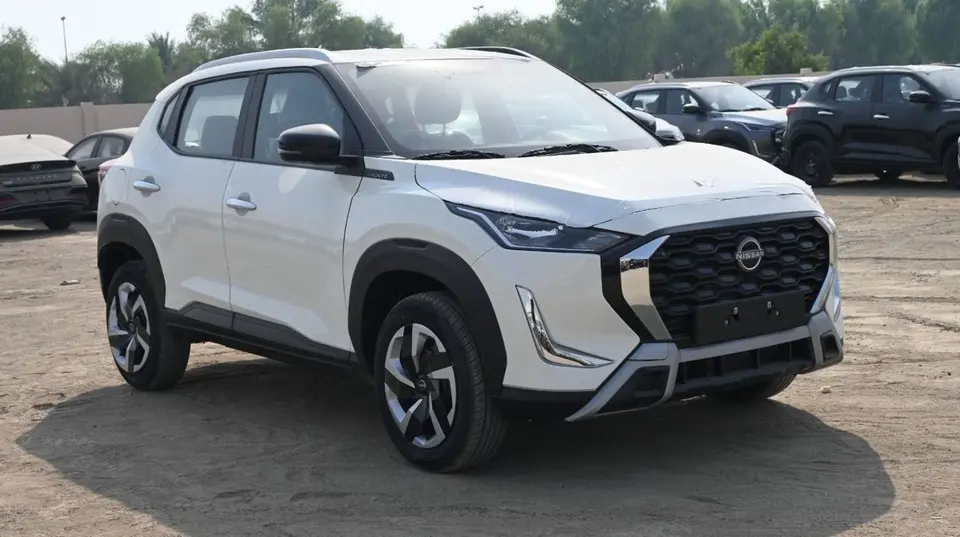 Nissan Magnite SV 2025