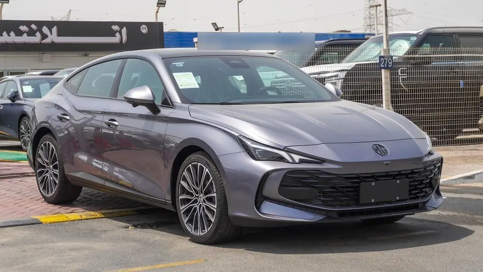 MG 7 LUX 2025
