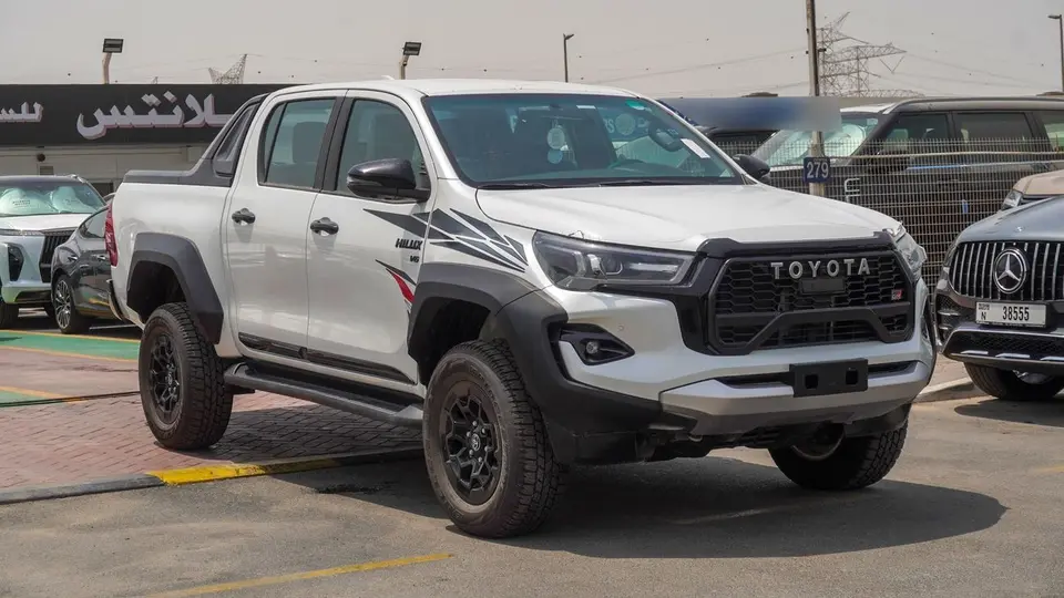 Toyota Hilux GR SPORT 2024
