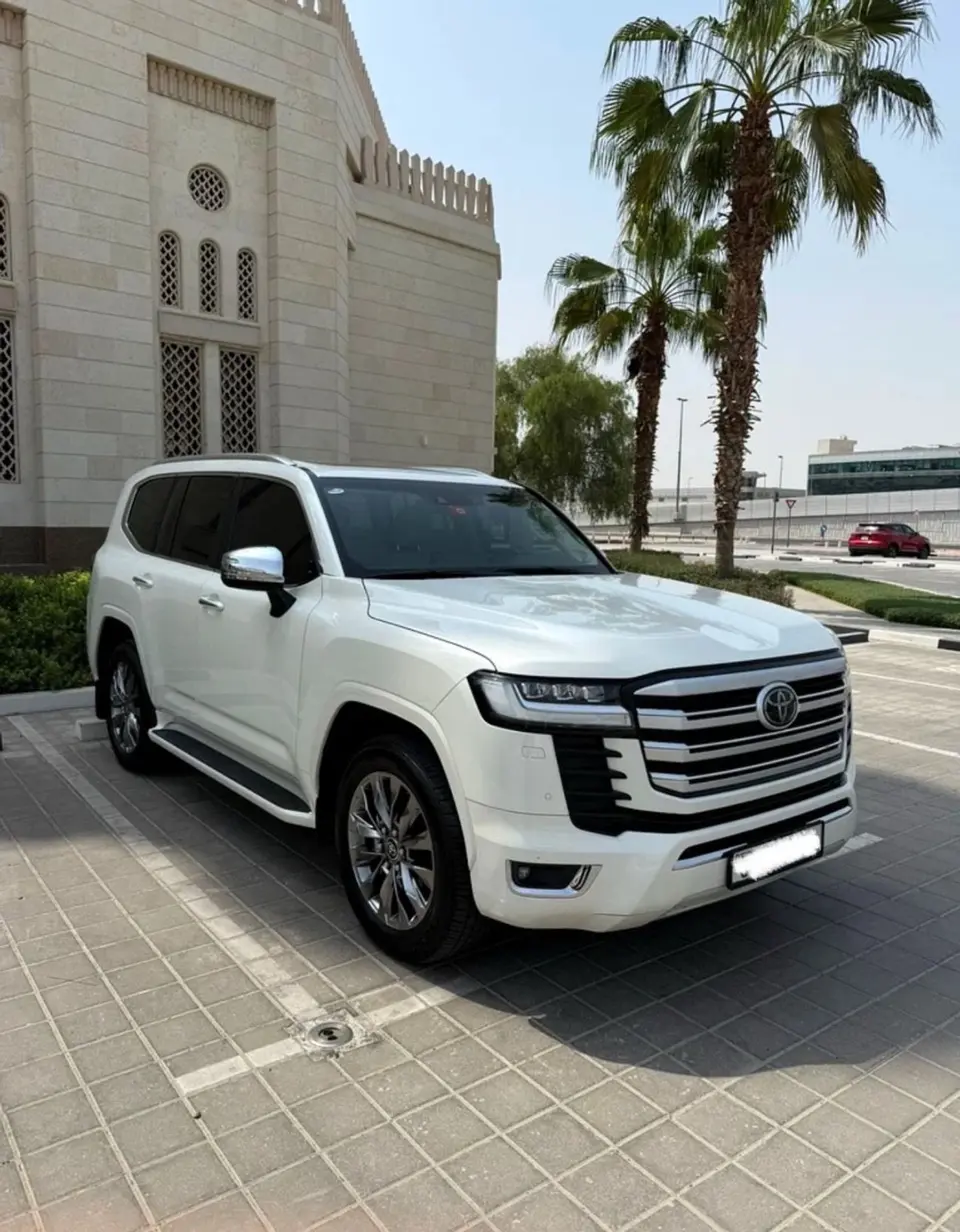 Toyota Land Cruiser VXR 2022