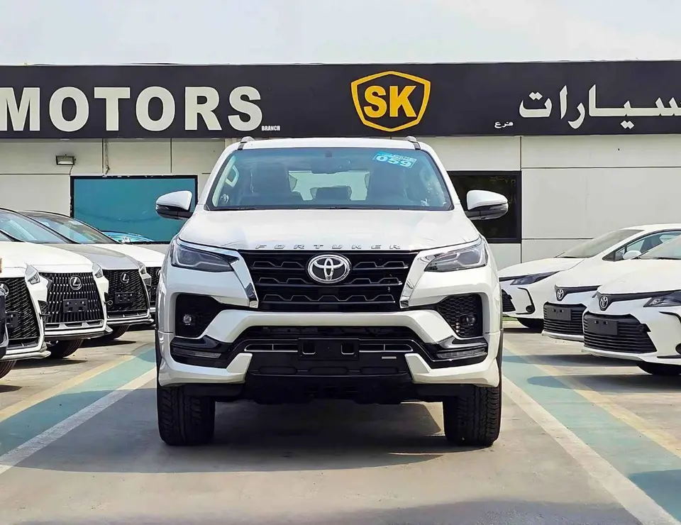 Toyota Fortuner VXR 2025