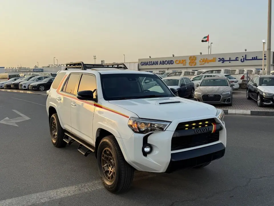 Toyota 4Runner LIMITED 2023