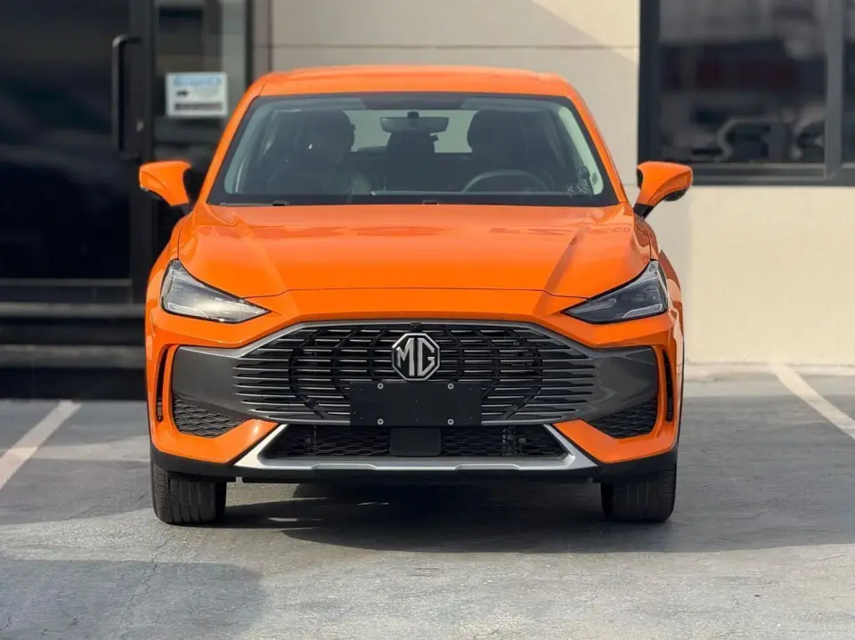 MG One LUX 2024