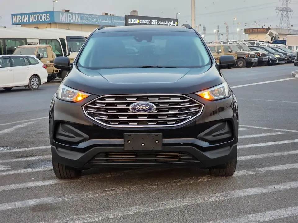Ford Edge SE 2022