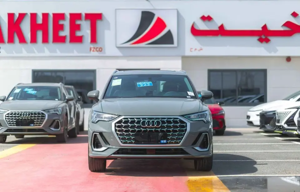 Audi Q3 35 TFSI S-LINE 2025