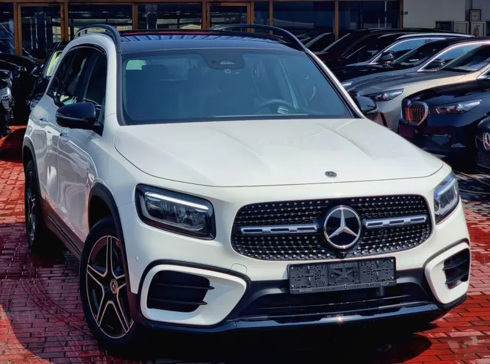 Mercedes-Benz GLB200 STANDARD 2025