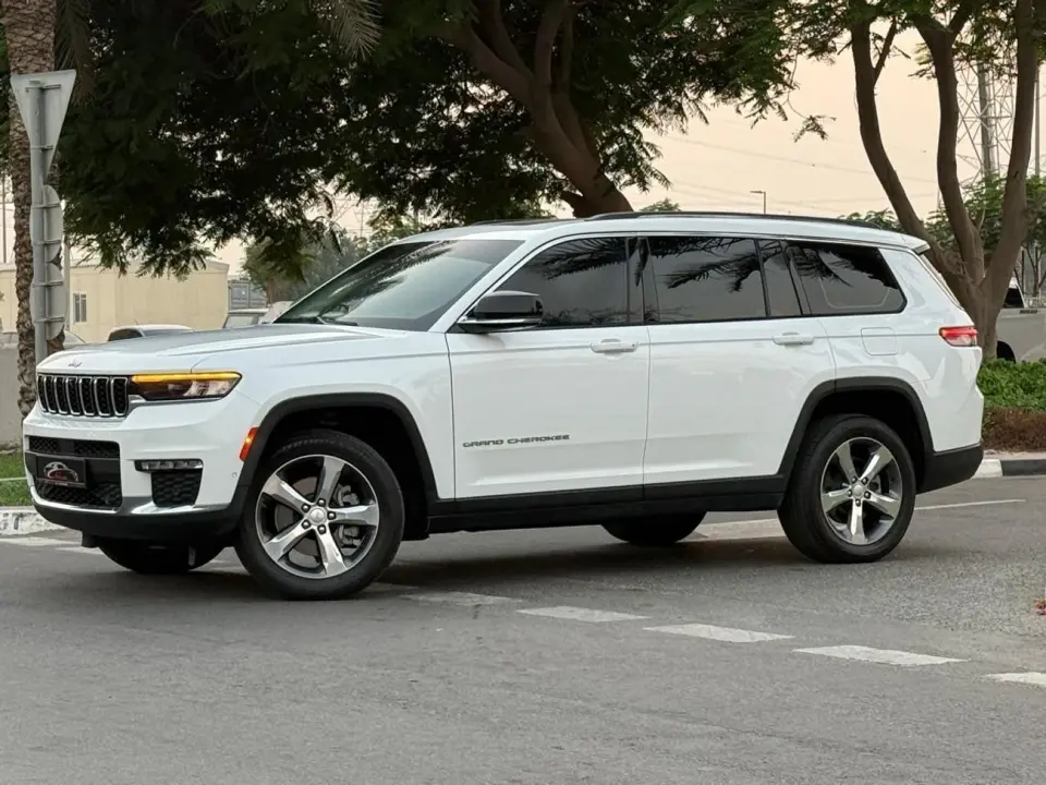 Jeep Grand Cherokee LIMITED PLUS 2022