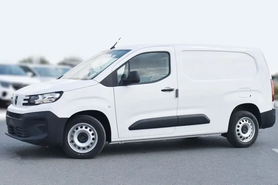 Peugeot Partner LONG 2025