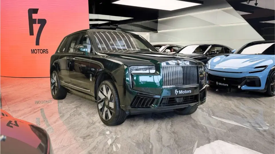 Rolls-Royce Cullinan STANDARD 2026