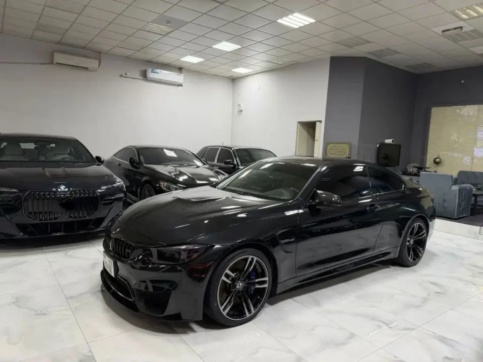 BMW M4 STD 2020
