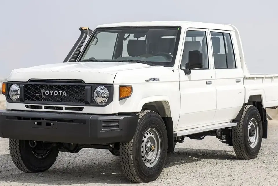 Toyota Land Cruiser 70 LC76 LX 2025