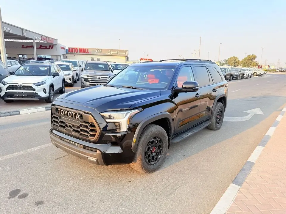 Toyota Sequoia HYBRID 2023
