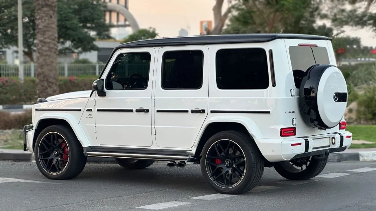 Mercedes-Benz G63 AMG STANDARD 2023 — фото 4