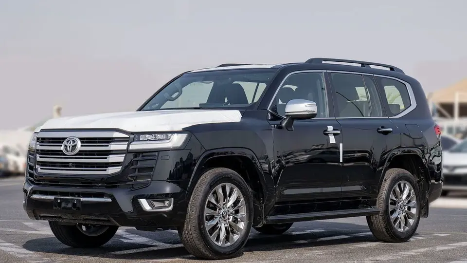 Toyota Land Cruiser VX 2026