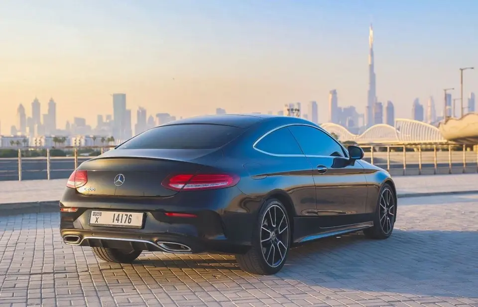 Mercedes-Benz C200 AMG 2022