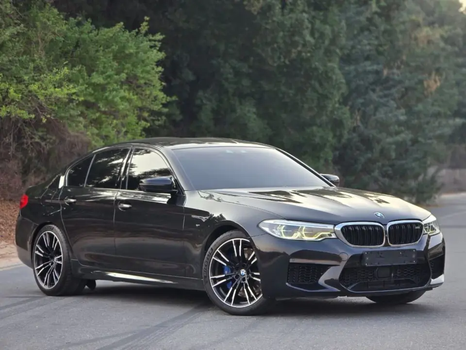 BMW M5 COMPETITION PACK 2019