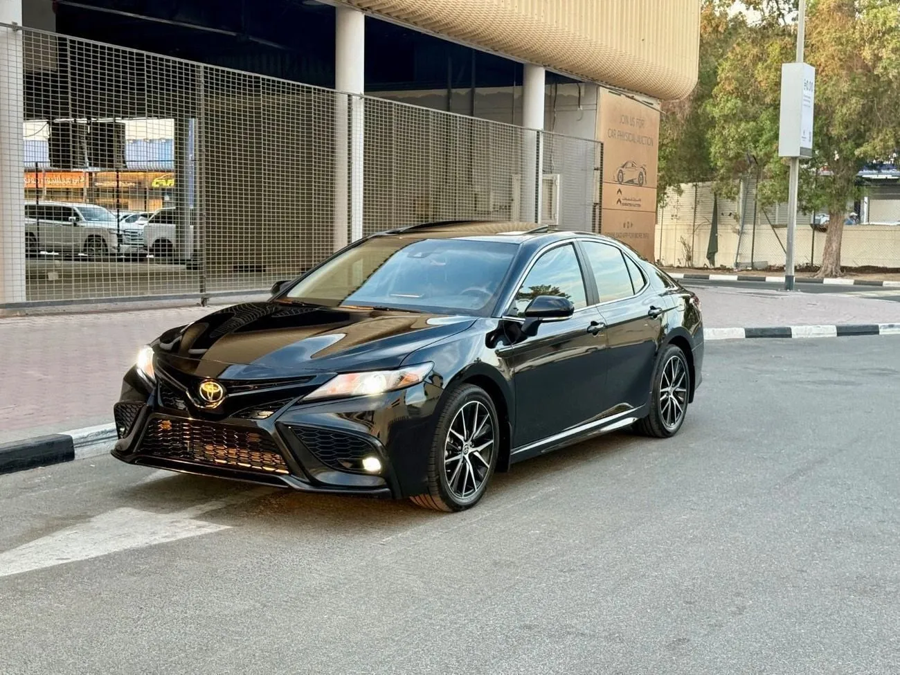 Toyota Camry SPORT 2024 — фото 3