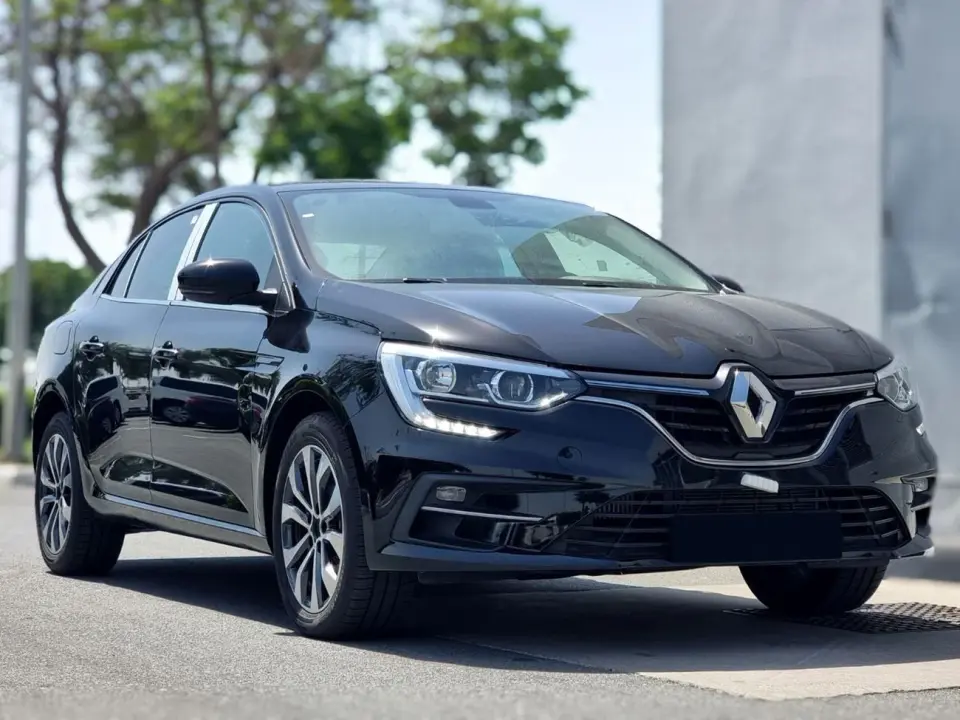 Renault Megane TECHNO 2023