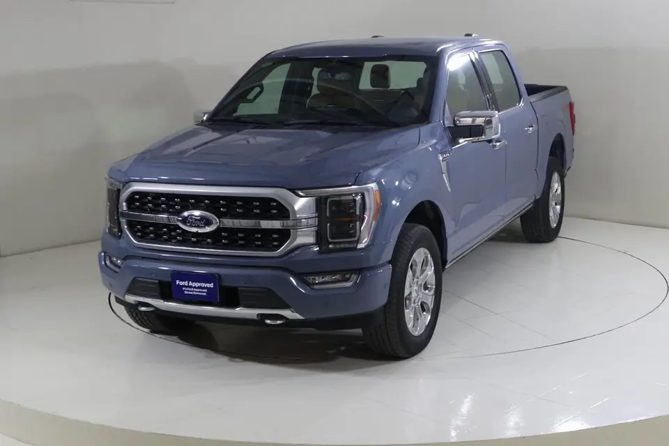Ford F-150 PLATINUM CREW CAB 2023
