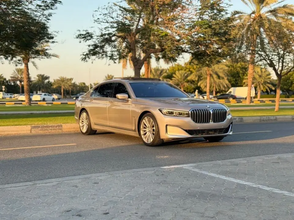 BMW 730Li PURE EXCELLENCE 2020