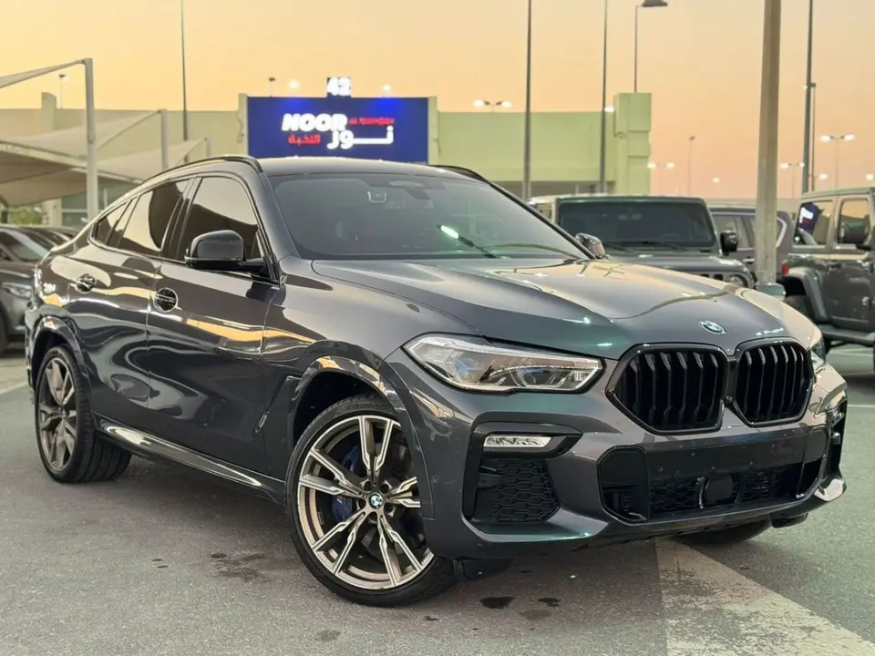 BMW X6 M 50i 2021