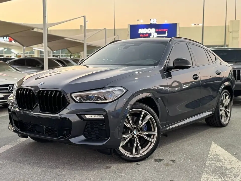 BMW X6 M 50i 2021