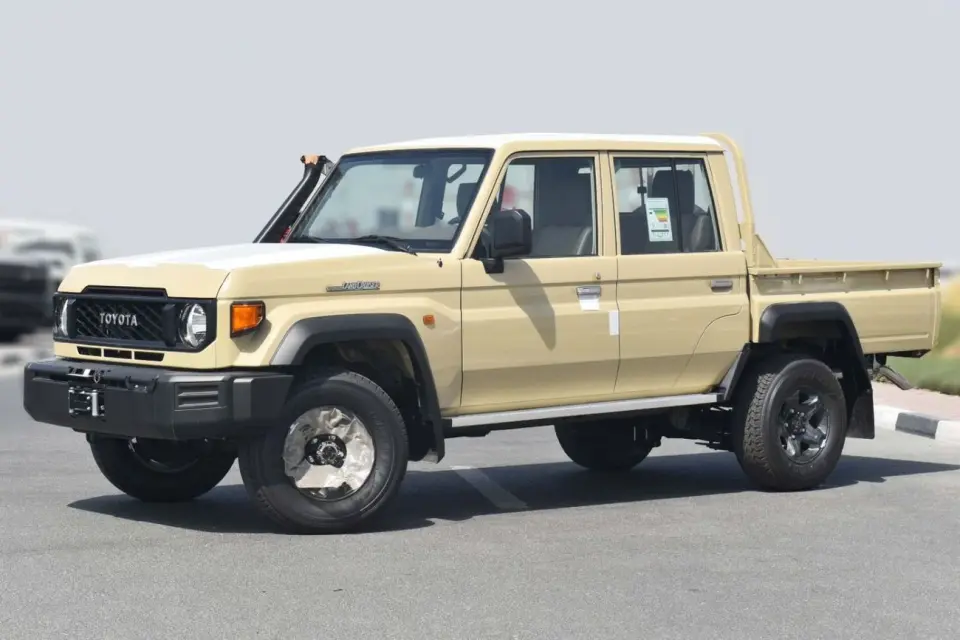 Toyota Land Cruiser Pick Up 2025