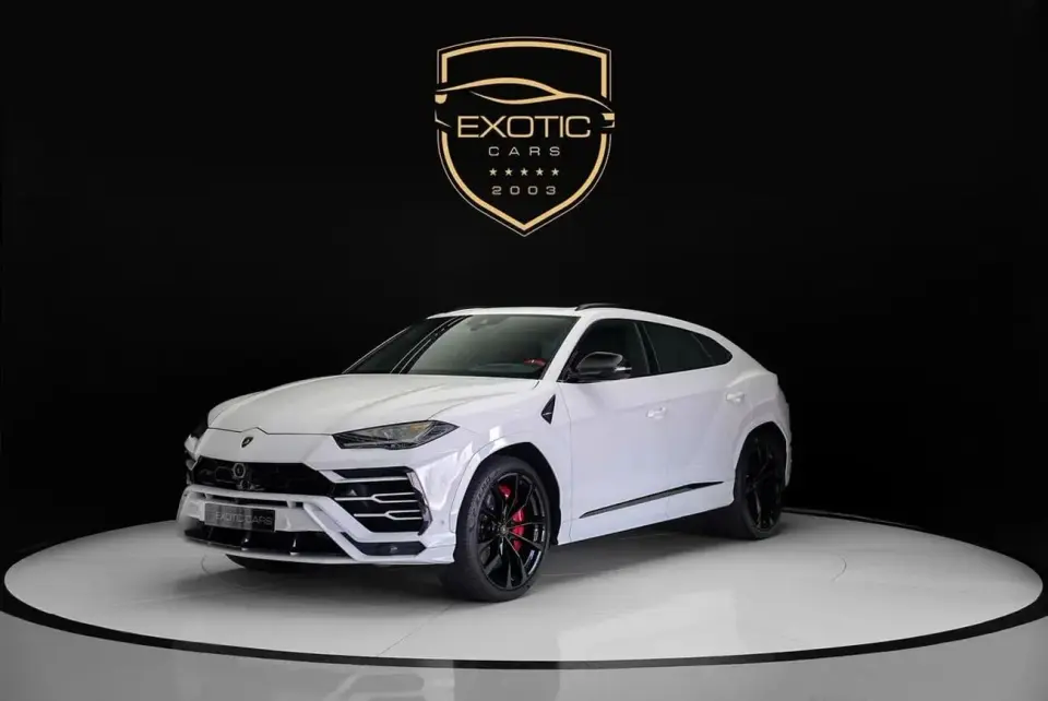 Lamborghini Urus STANDARD 2020