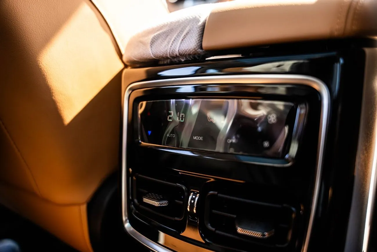 Jetour X70 Plus LUX 2025 — фото 10