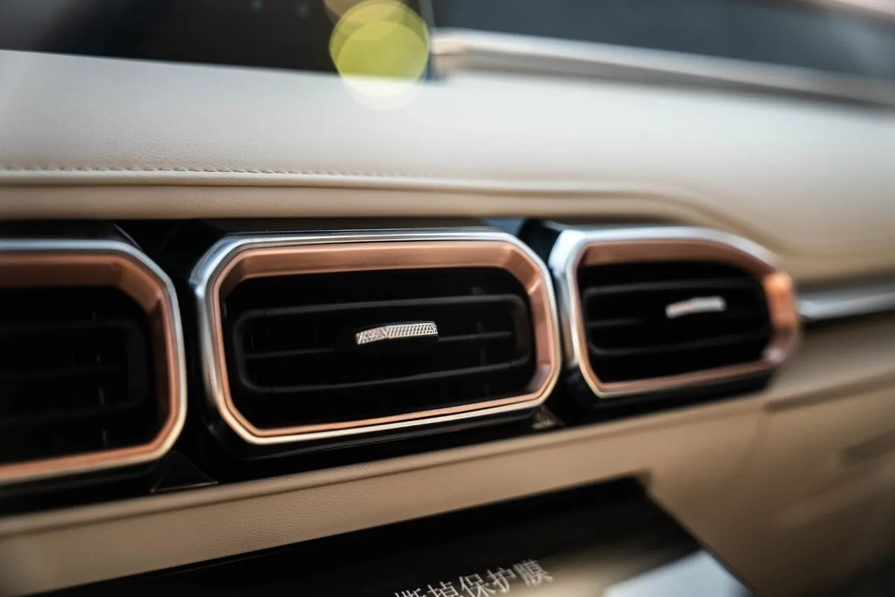 Jetour X70 Plus LUX 2025 — фото 15