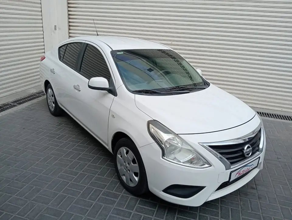 Nissan Sunny SV 2022