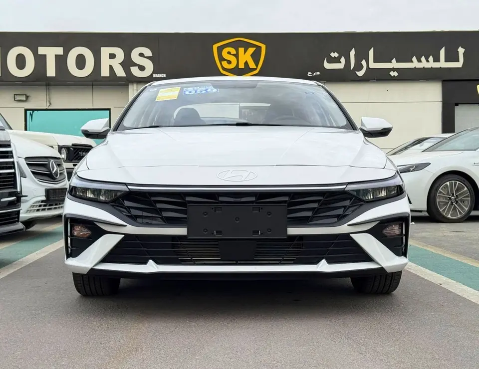 Hyundai Elantra SMART 2025