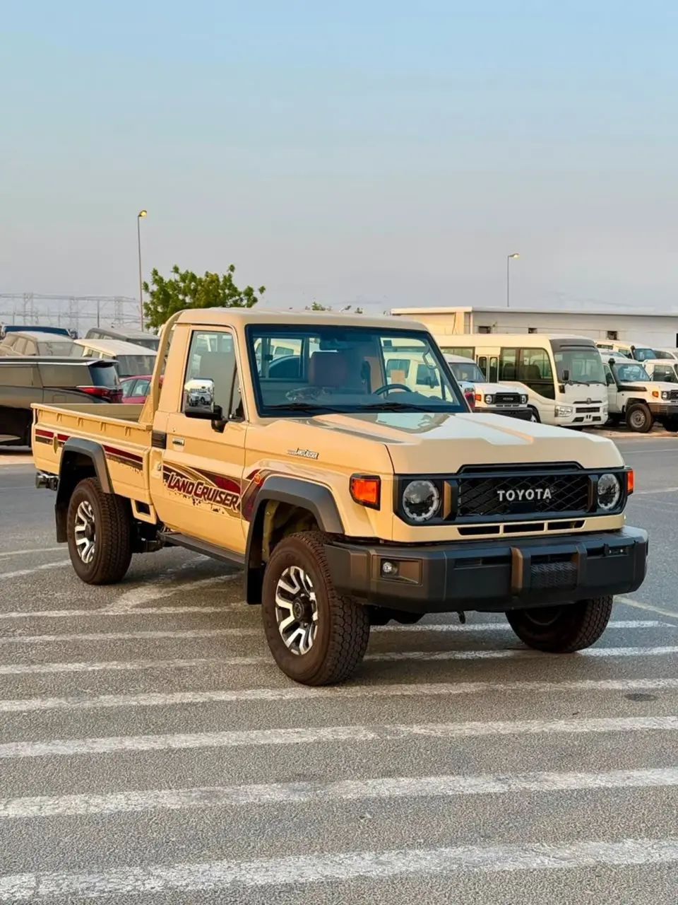 Toyota Land Cruiser Pick Up LX 2026