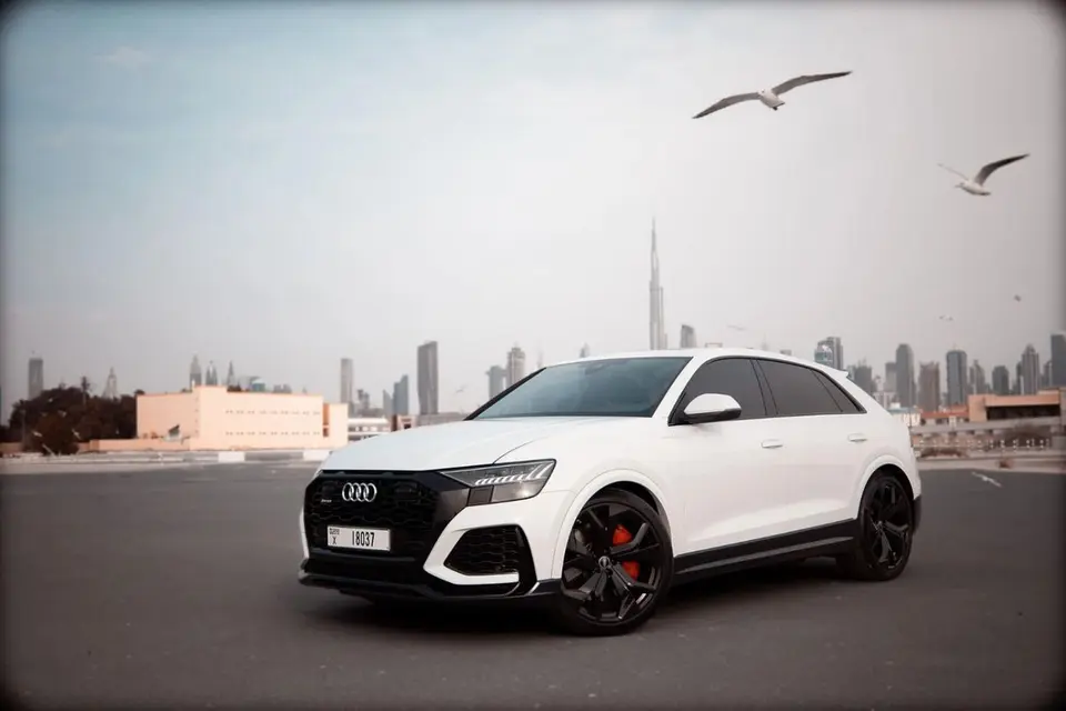 Audi RSQ8 STANDARD 2023